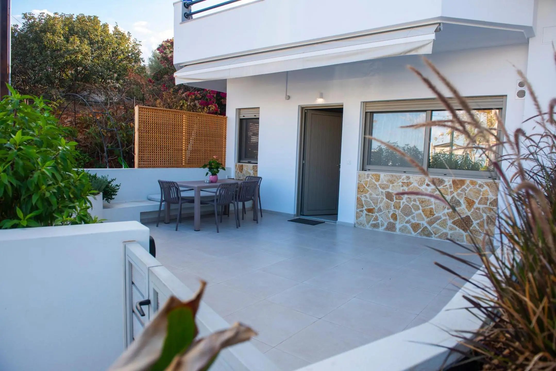 Theofani's Apartment exterior in Agios Nikolaos, Crete